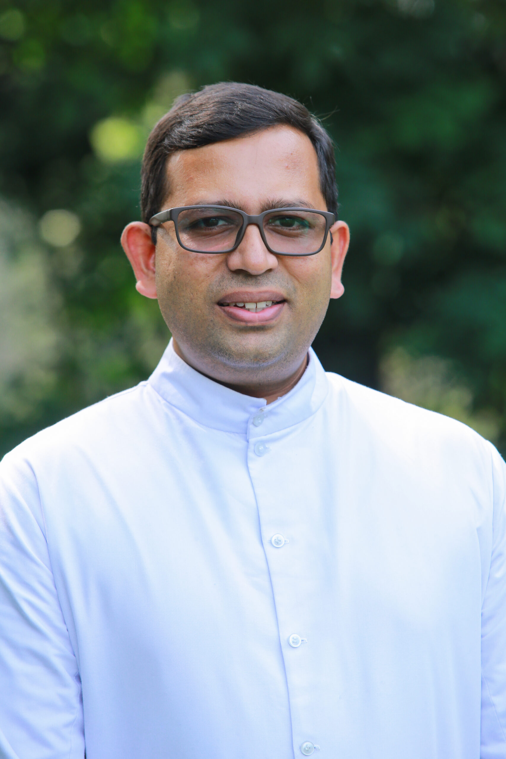 Rev. Dr. Shanu Fernandas